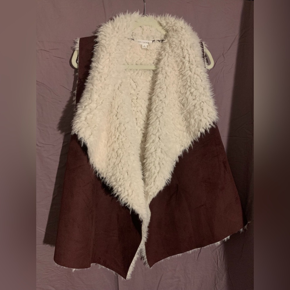 Coco & Jaimeson faux fur lined vest